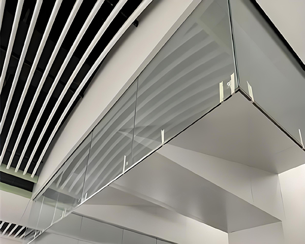 平利玻璃平利挡烟垂壁 平利玻璃平利挡烟垂壁