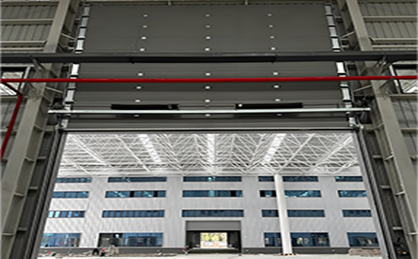 平利工业提升门