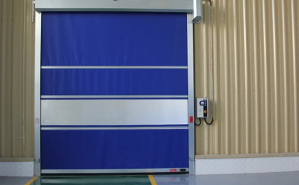 选择平利快速平利卷帘门时的注意事项