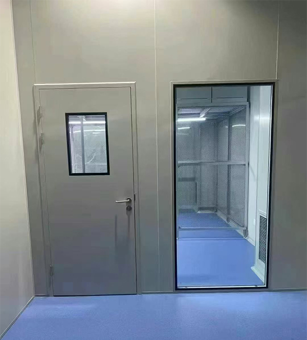 学校教学楼完成平利防火门标准化安装